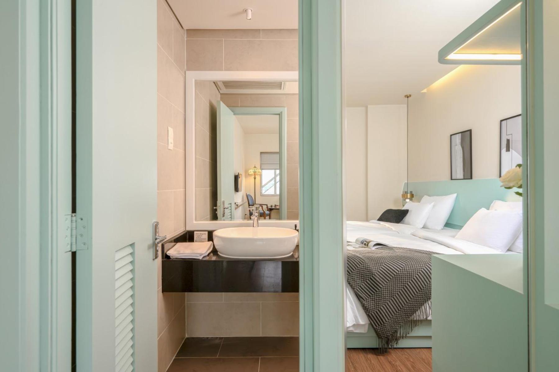 M Village Hotel Tao Dan Park Хошимин Екстериор снимка