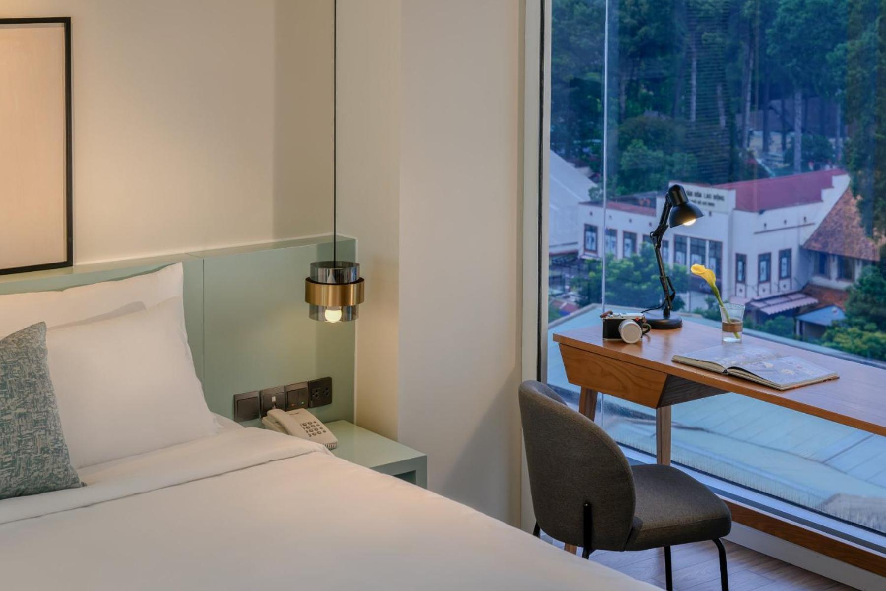 M Village Hotel Tao Dan Park Хошимин Екстериор снимка