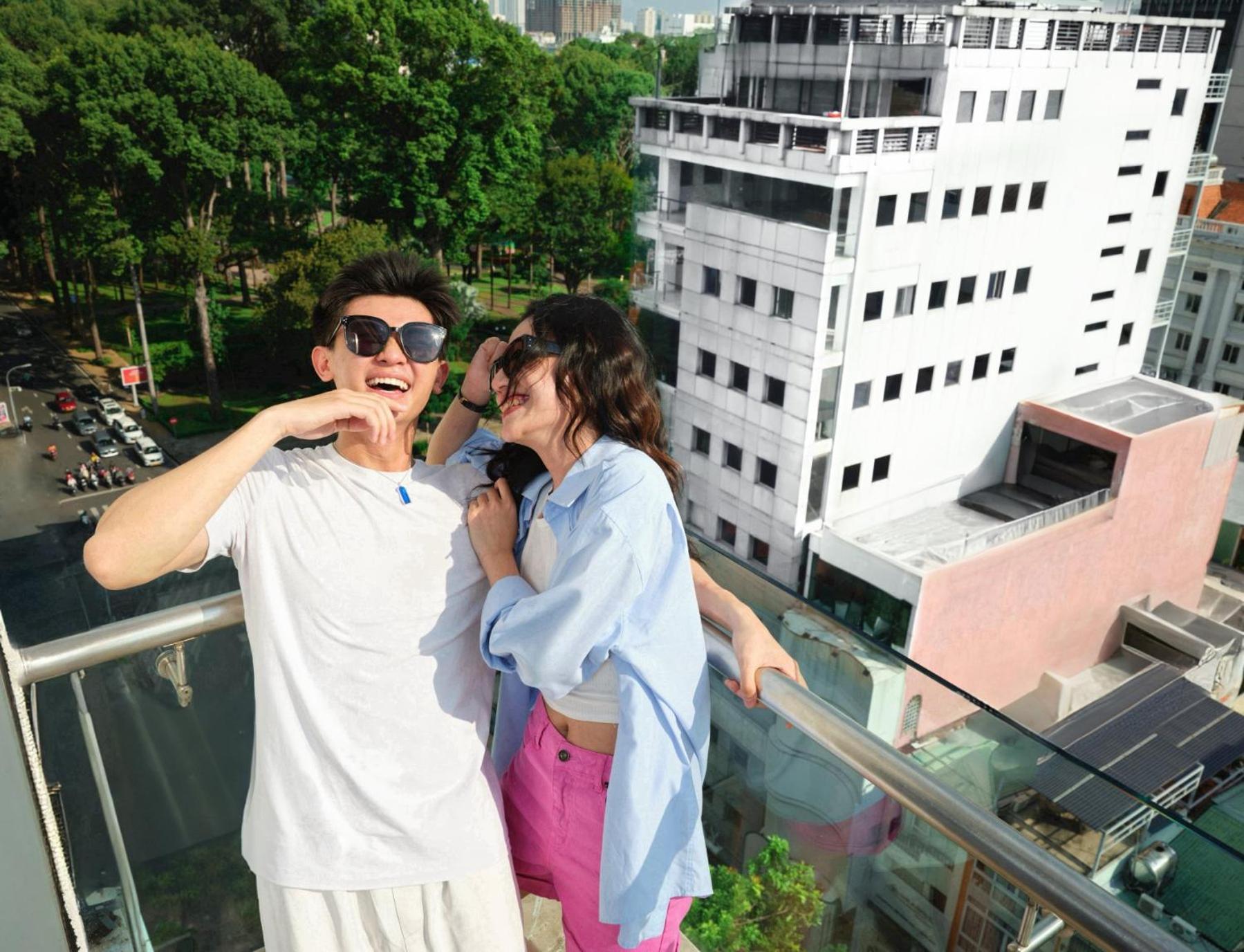 M Village Hotel Tao Dan Park Хошимин Екстериор снимка